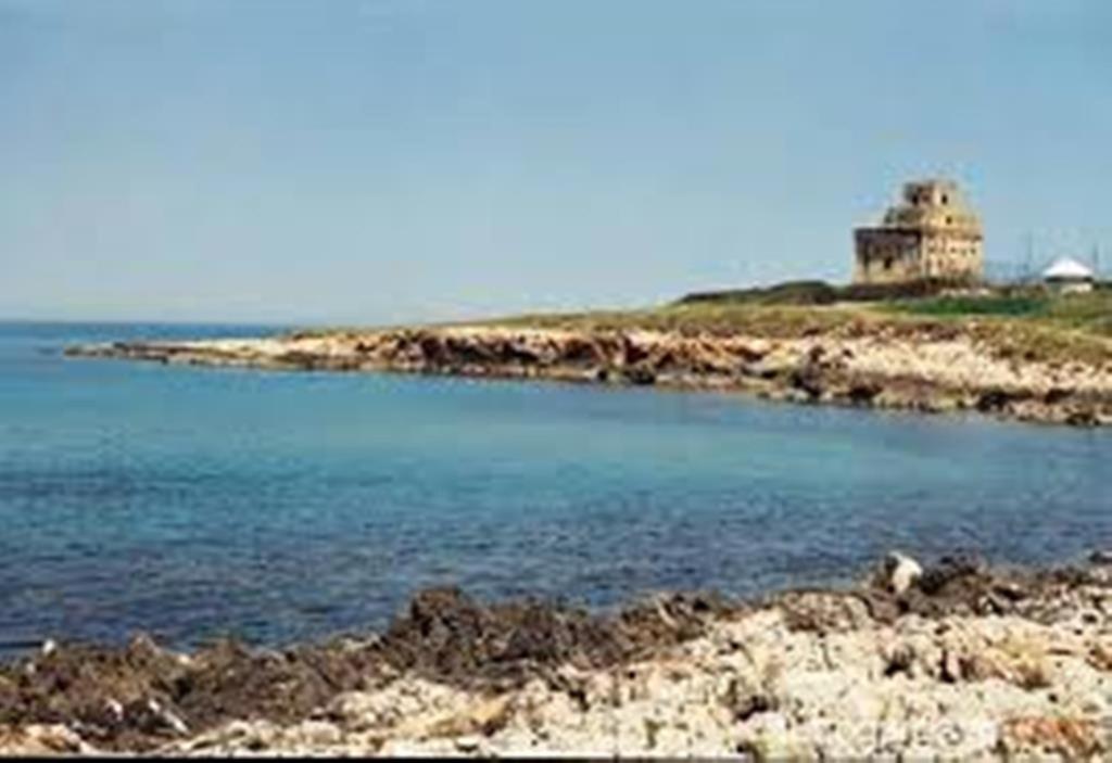Appartamento Privato Adriatica Лезина Экстерьер фото